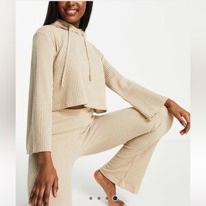 Crop hoodie with bell sleeves